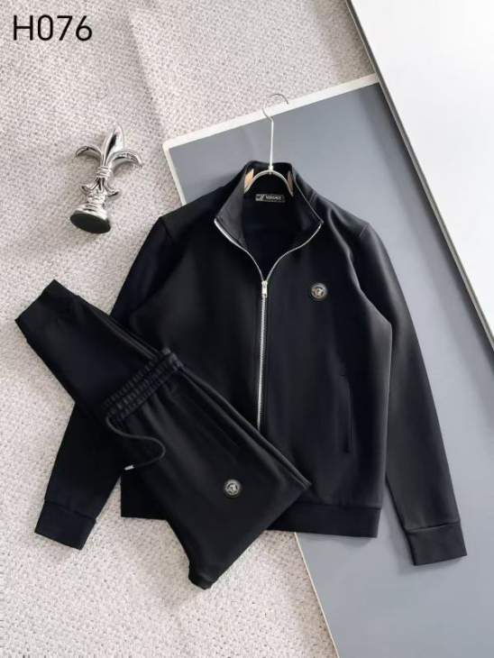 Picture of Versace Sweater Suits _SKUVersaceM-3XL8qxH07642806